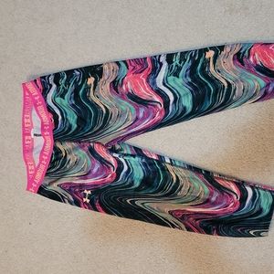 Women's small under armor capris